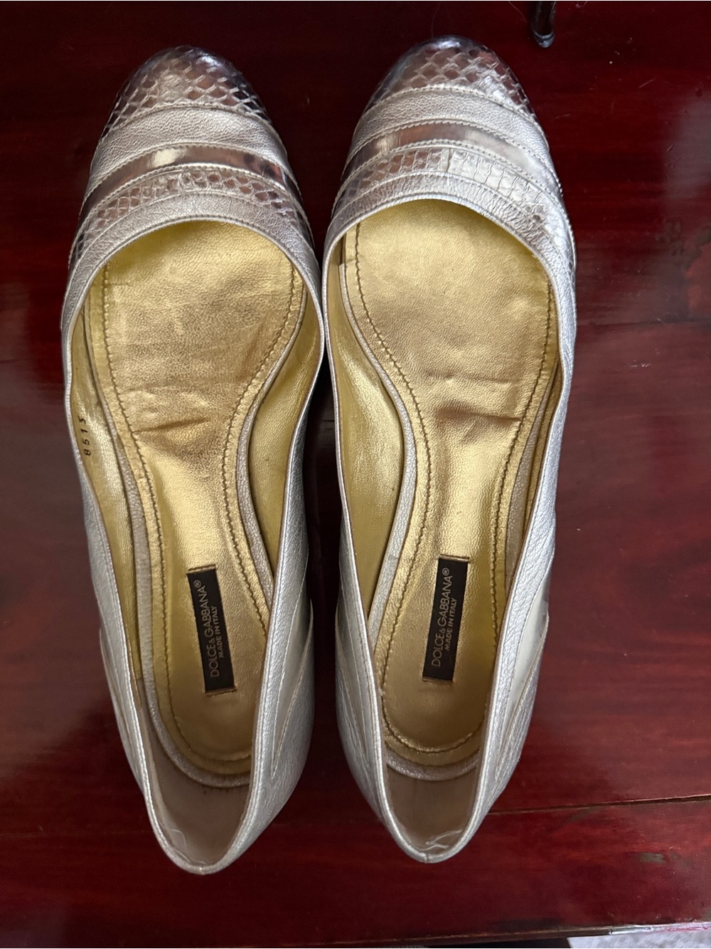 Dolce & Gabbana Silver Metallic Ballet Flats Excellent Classic Vintage 9